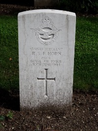 Klagenfurt War Cemetery - Horn, Robert Sinclair Forsyth